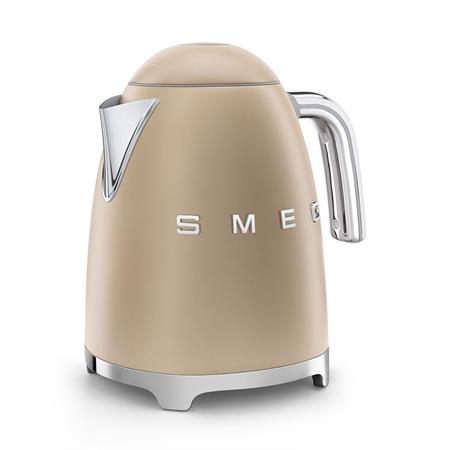 smeg-mat-gold-kettle-03.jpg