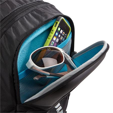 thule-enroute2-escort-27l-siyah-notebook-sirt-cantasi-15-6-ca-teed217k-5.jpg