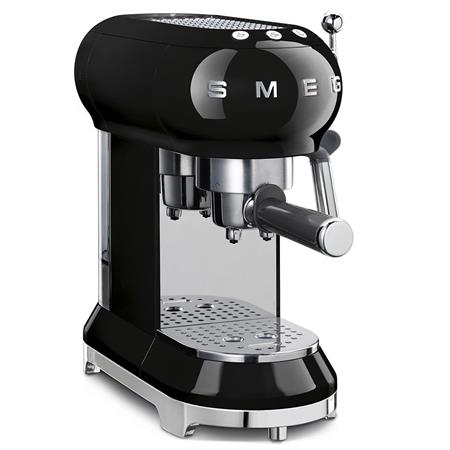 smeg-kahve-makinesi-_0000_siyah.jpeg