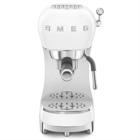 Smeg ECF02WHEU Beyaz Espresso Kahve Makinesi