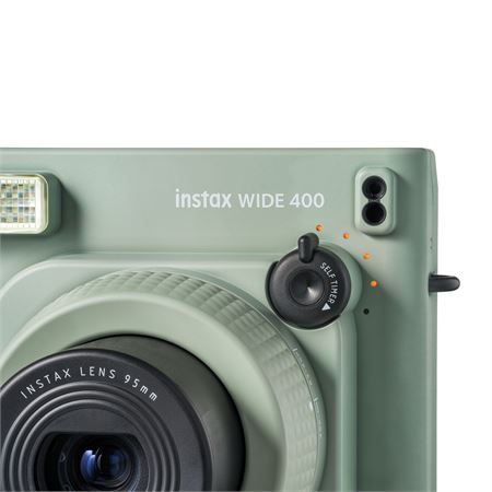 wide400_0000_pnginstaxwide400-promotionalimages-12closeupselftimer_4_led.jpg