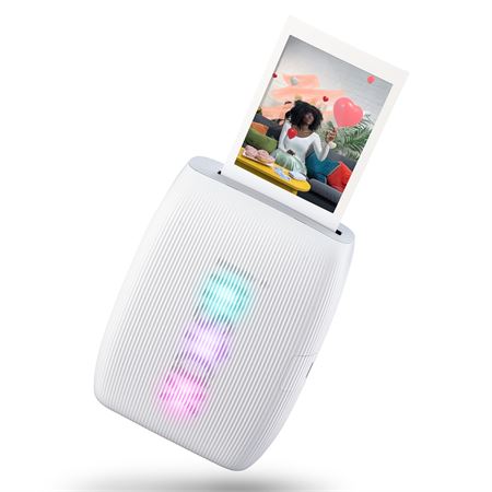 minilink3_0024_pnginstaxminilink3-promotionalimages-01claywhite-withphoto-ledon_0204.jpg