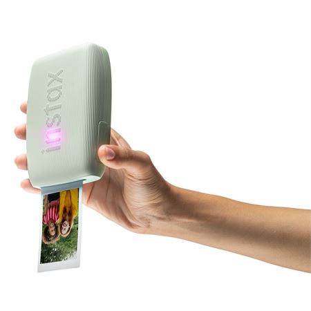 minilink3_0013_pnginstaxminilink3-promotionalimages-11reprintsagegreen-ledon_1153.jpg