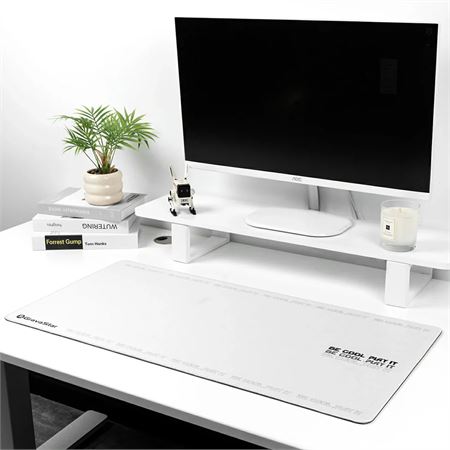 gravastar-gaming-mouse-pad-80x40-kaymaz-tabanli-su-gecirmez-ve-hassas-yuzeyli-oyuncu-beyaz-2.jpg
