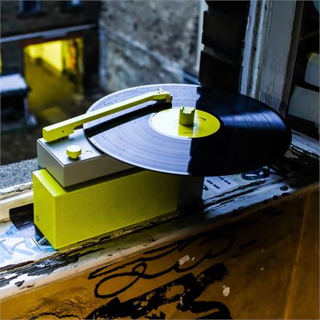 hym-originals-duo-bluetooth-hoparlorlu-sarjli-ve-tasinabilir-pikap-plakcalar-sari_2.jpg
