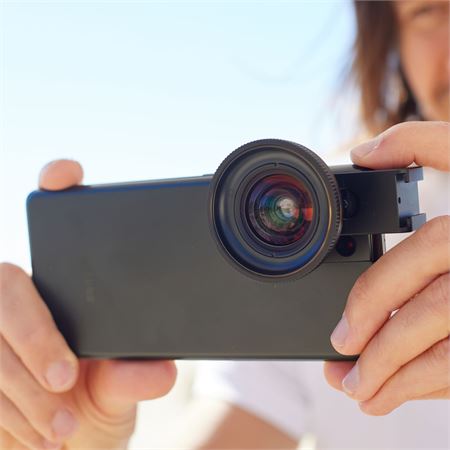 shiftcam-tum-telefonlarla-uyumlu-lens-aparati-6.jpg