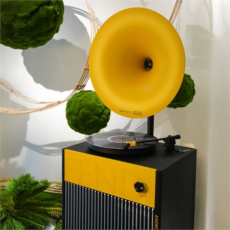 fennessy-i5-110w-hi-fi-retro-pikap-turntable-major-andrea-formilli-fendi-fn-8.jpg